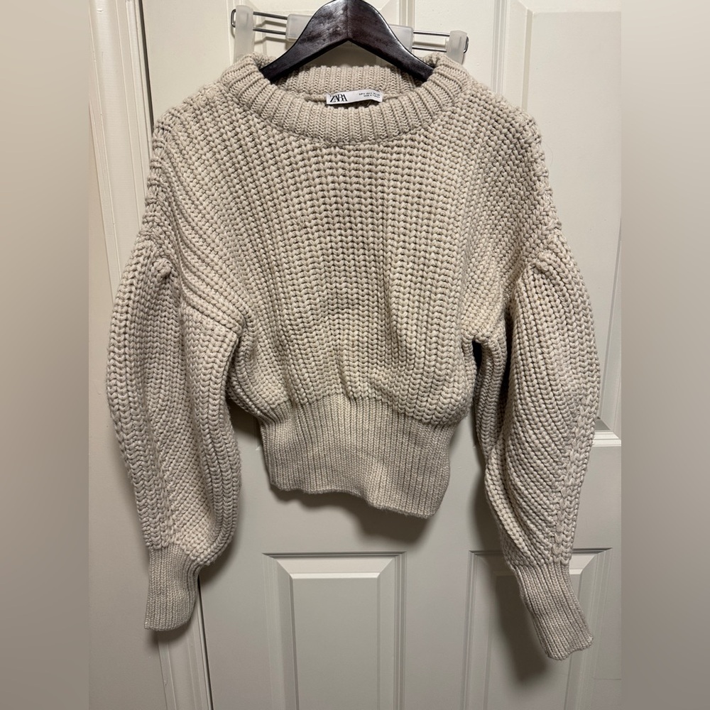 Zara Off-White Chunky Knit Sweater